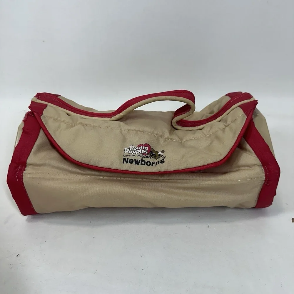Vintage 1986 Pound Puppies Newborn Carrying Case Carrier